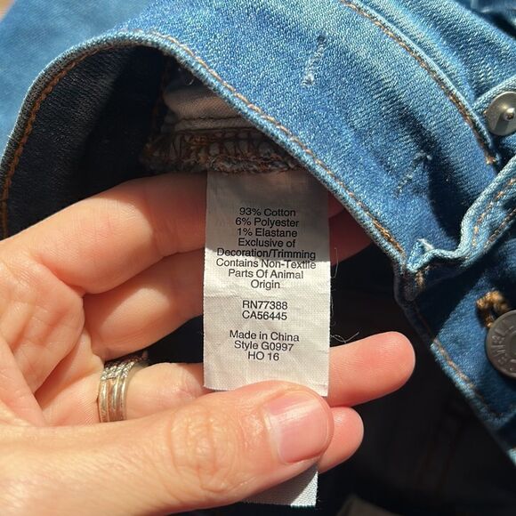 Madewell Cali Demi-Boot Jeans: Chewed-Hem - Picture 9 of 10